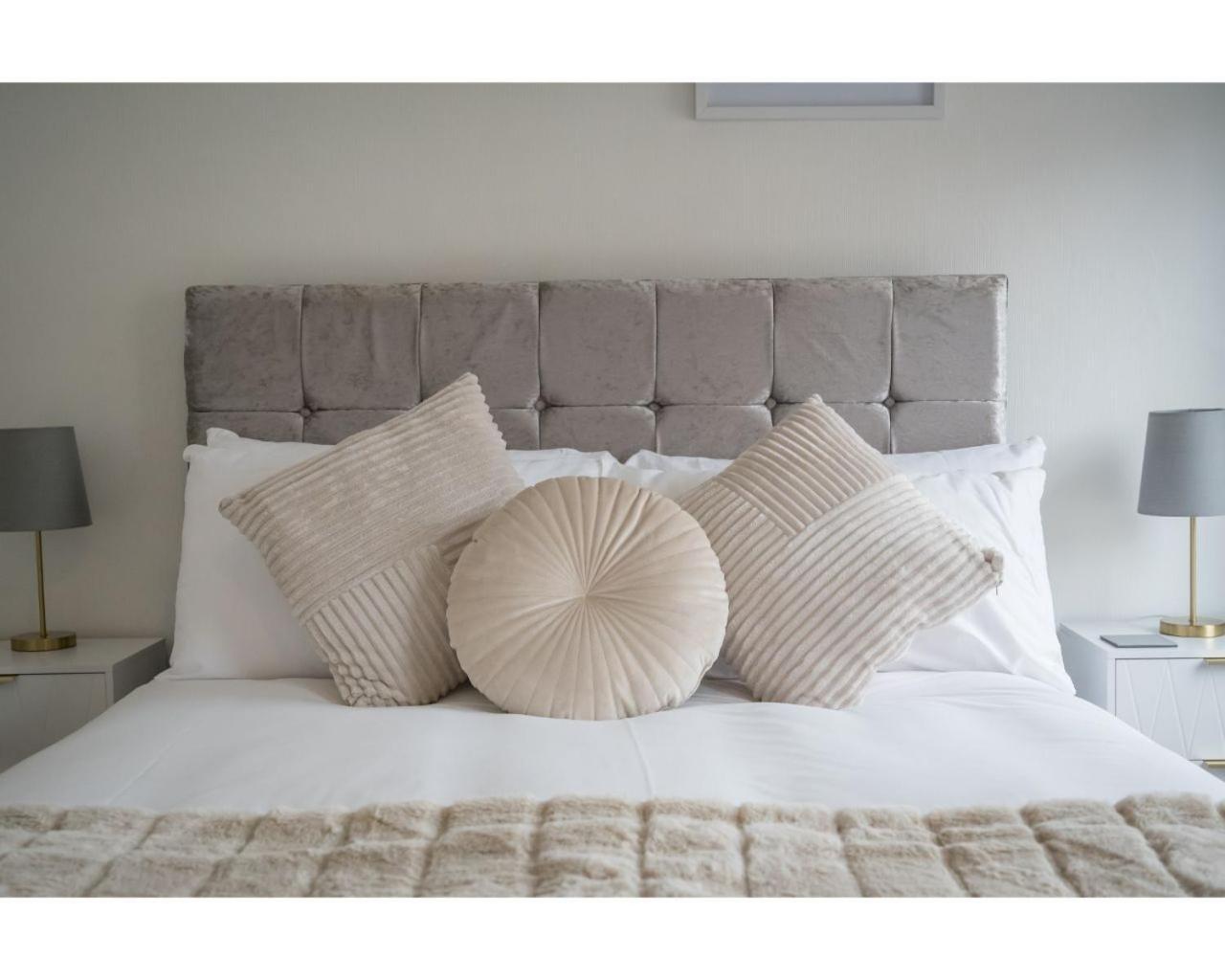 Central Belfast Apartments Chic Luxe R&R Cameră foto